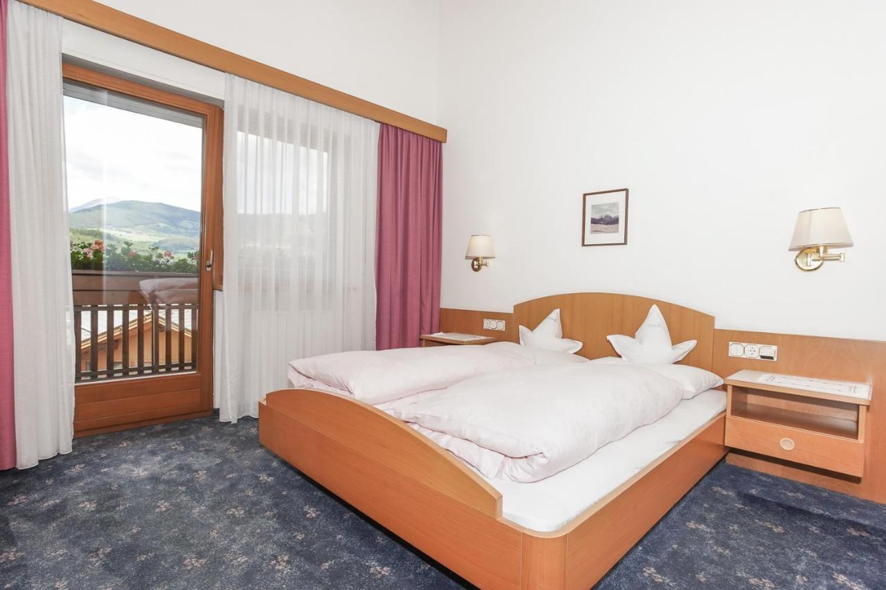 Hotel Waldheim Natz-Schabs Dış mekan fotoğraf